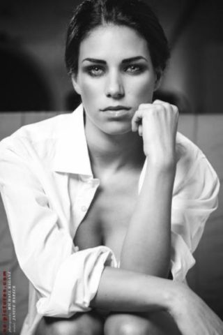 Picture of Janine Habeck.