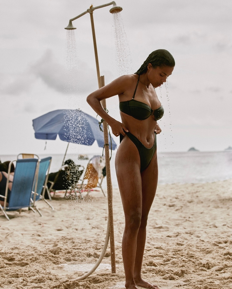 Tina Kunakey