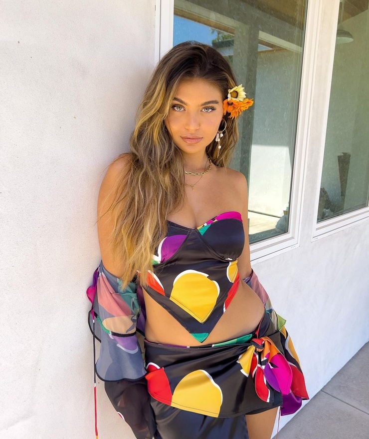 Sofia Jamora
