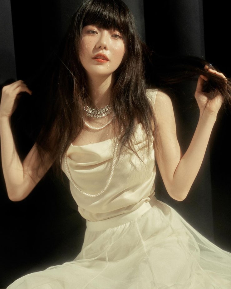 Picture of Han Sung-Yun