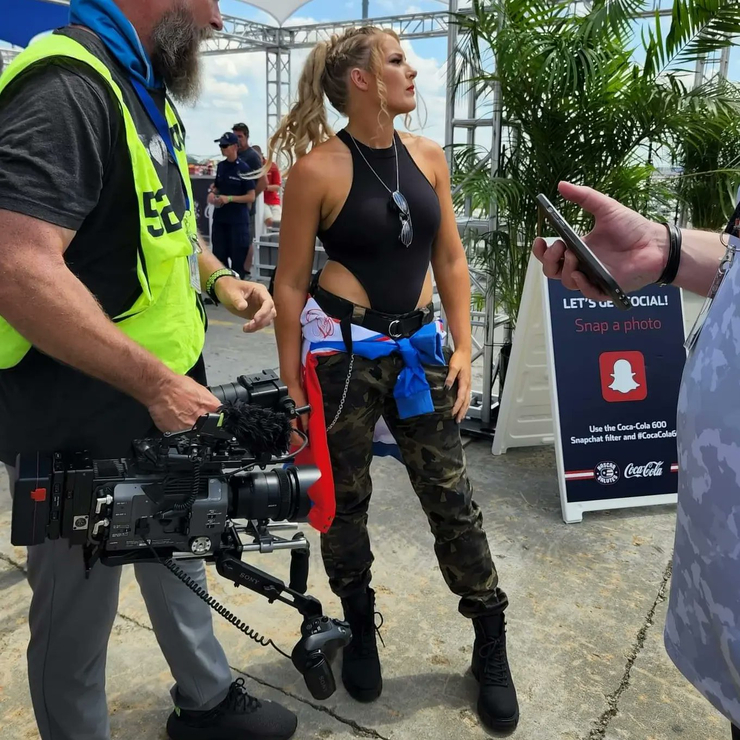 Lacey Evans
