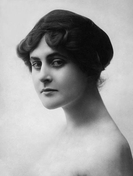 Anna Case