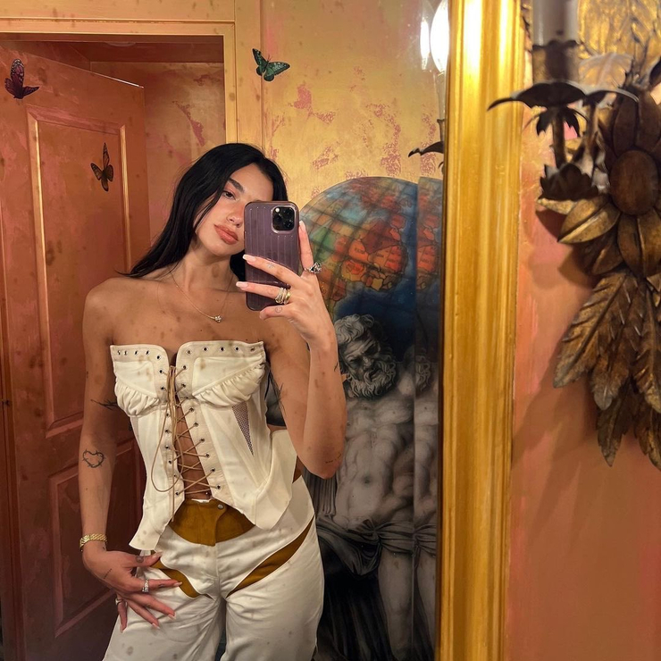 Dua Lipa