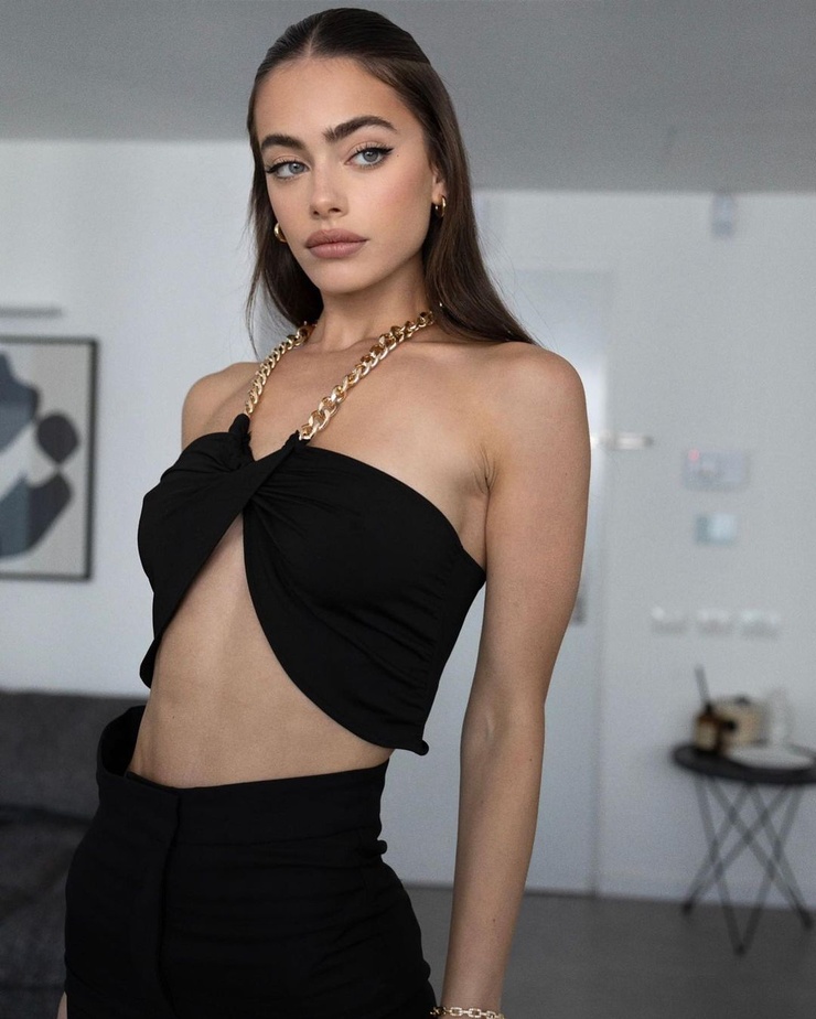 Yael Shelbia Yael Shelbia
