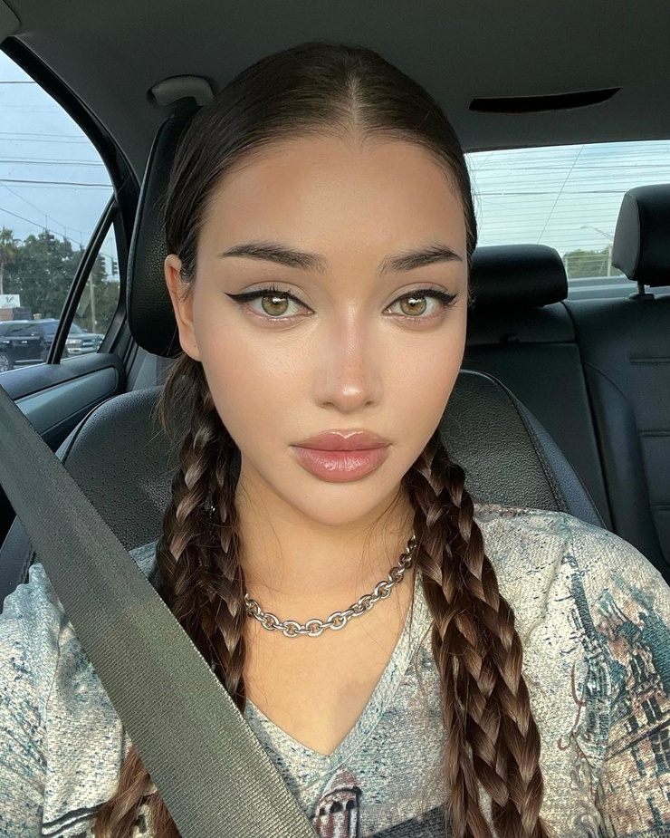 Isabel Rose