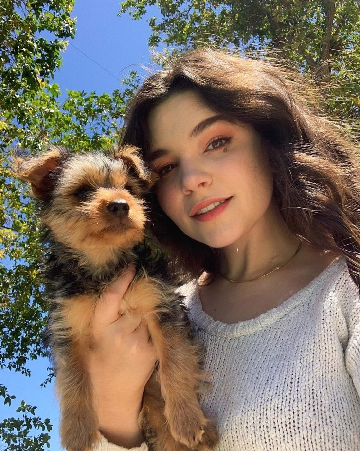 Madison Mclaughlin