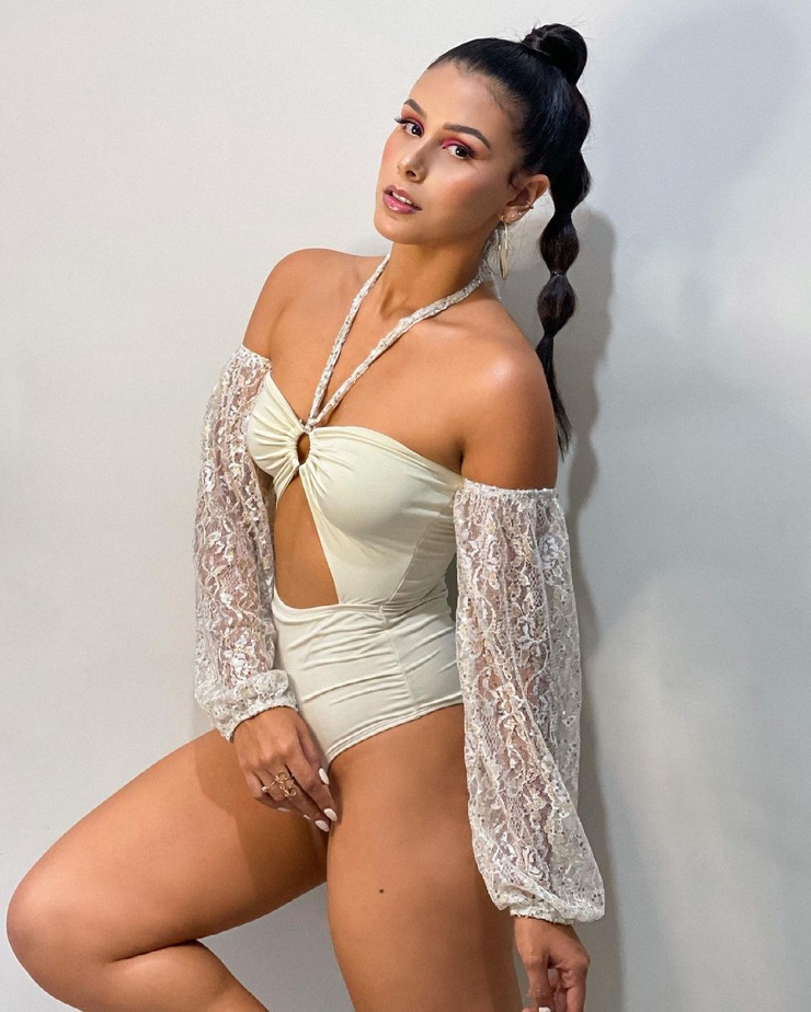 Nahyara Emilly