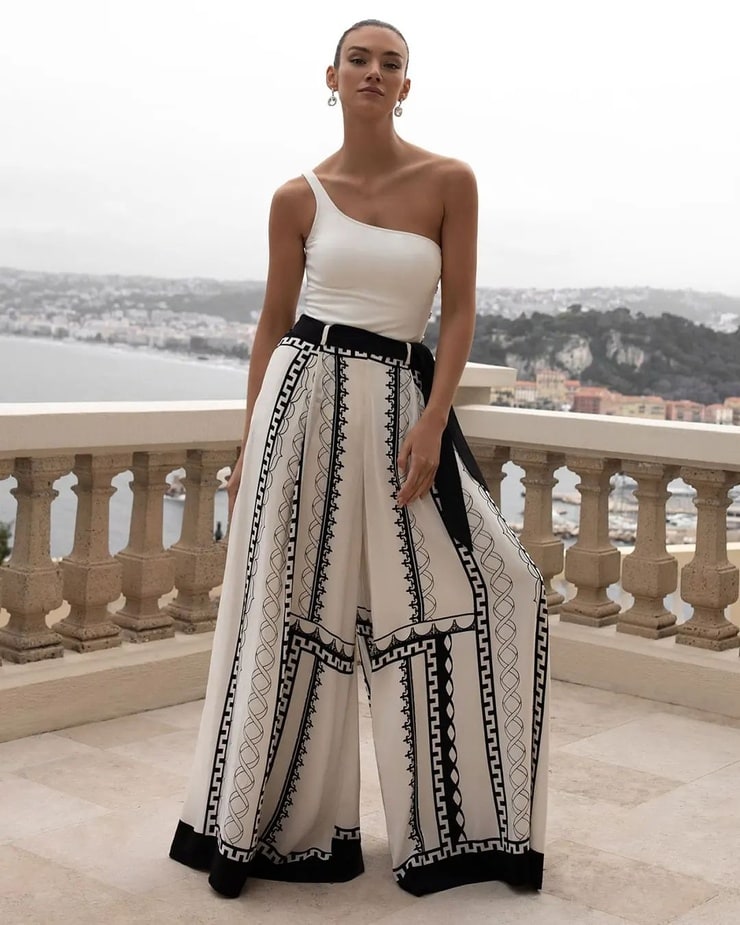 Lorena RAE Lorena RAE