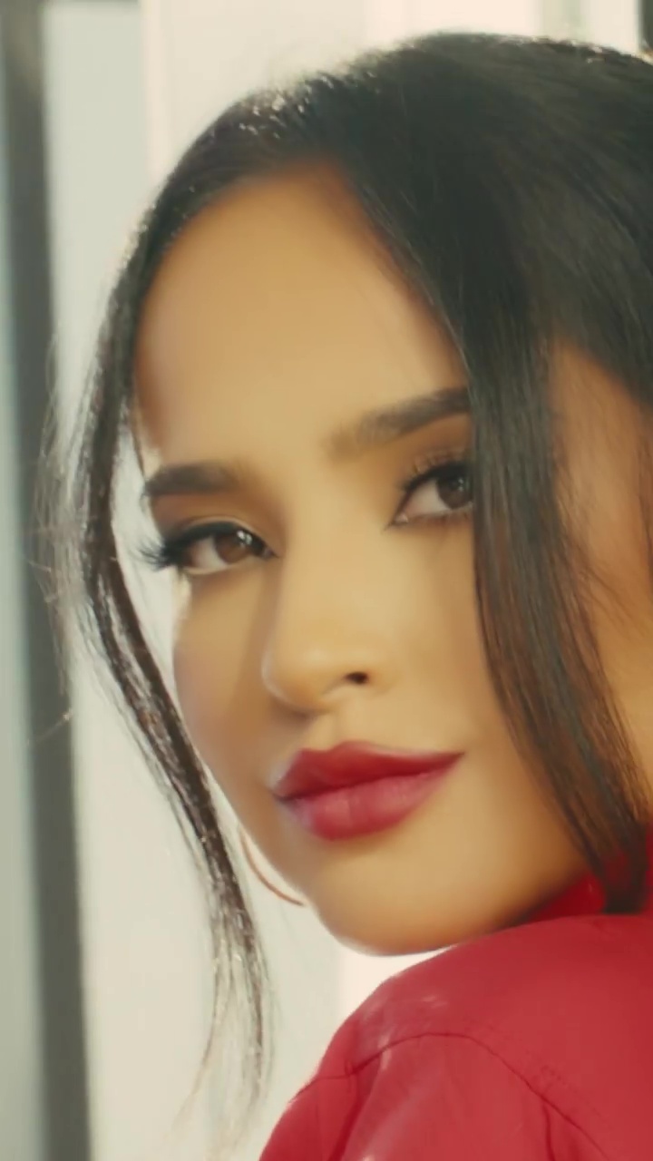Becky G.