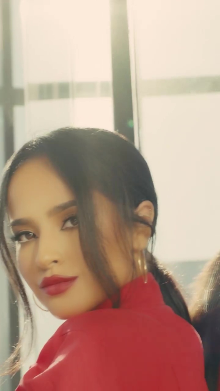 Becky G.
