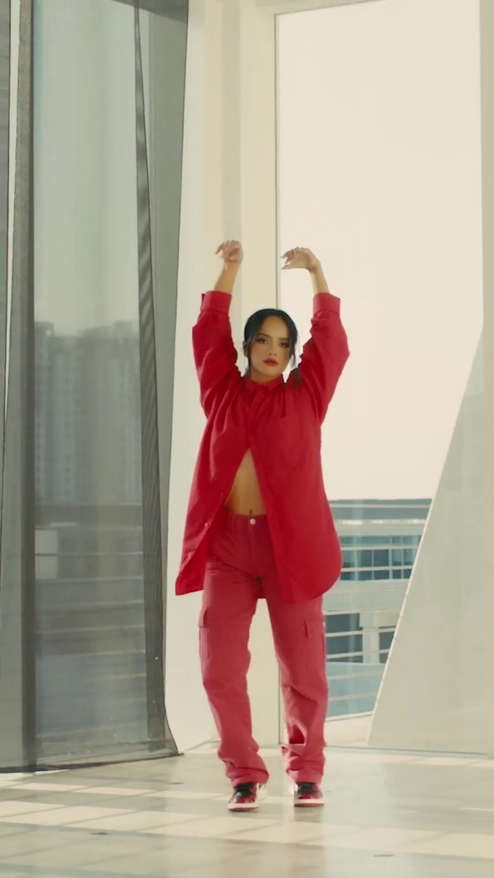 Becky G.