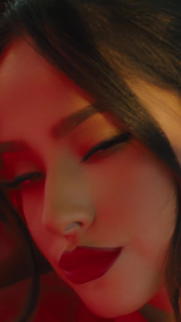 Becky G.