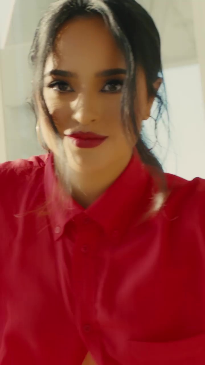 Becky G.