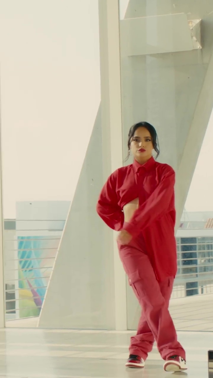 Becky G.