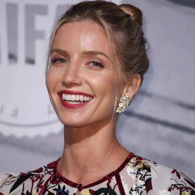 Annabelle Wallis Annabelle Wallis