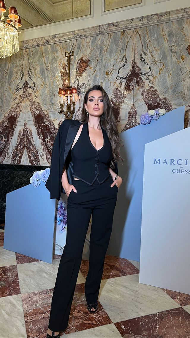 Nadine Mirada