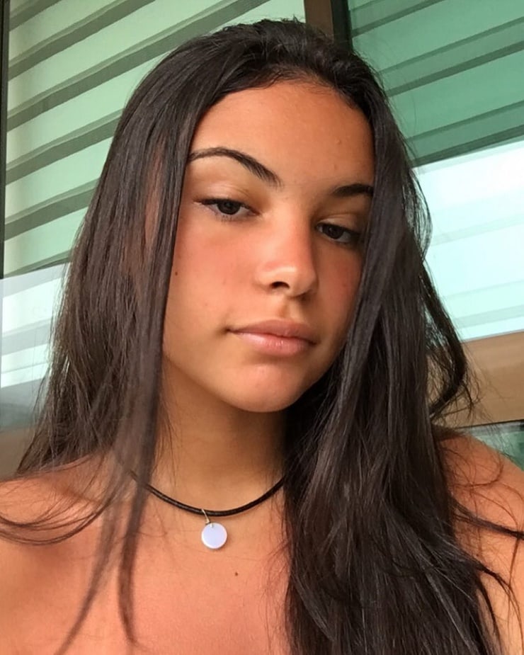Picture of Gabriela Moura