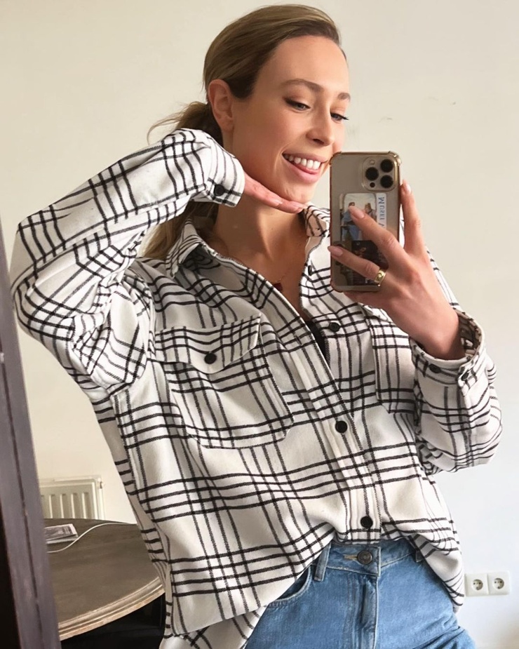 Loiza Lamers Loiza Lamers