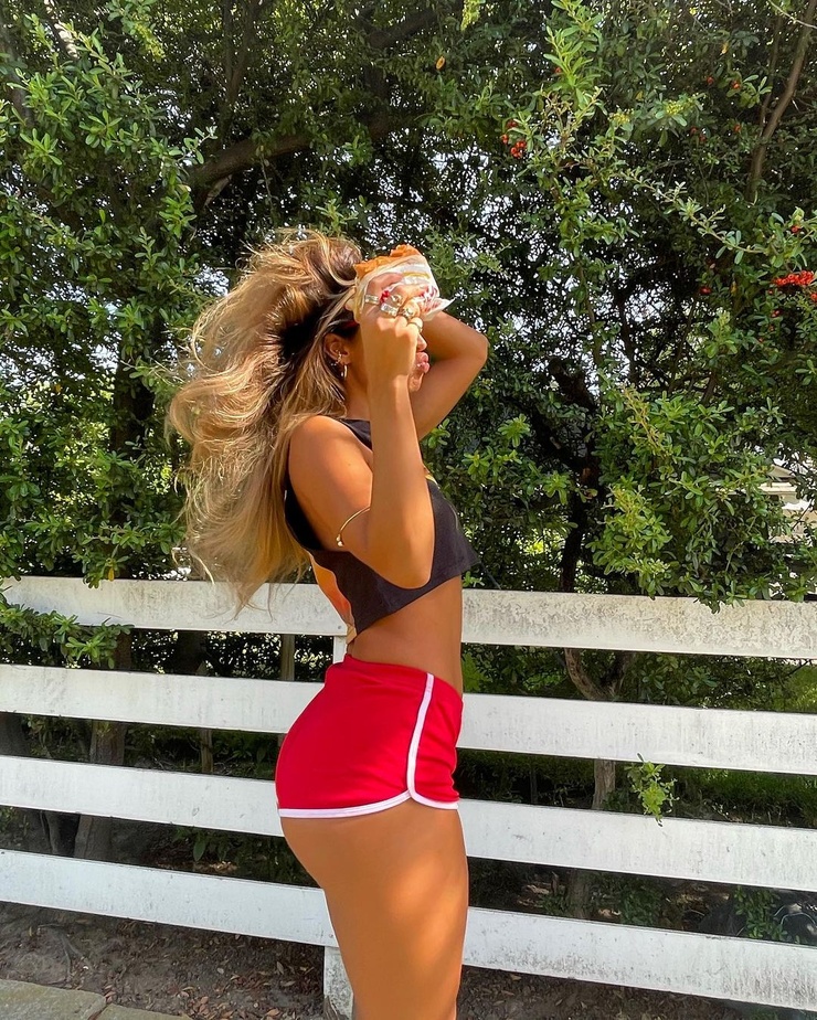 Sommer Ray