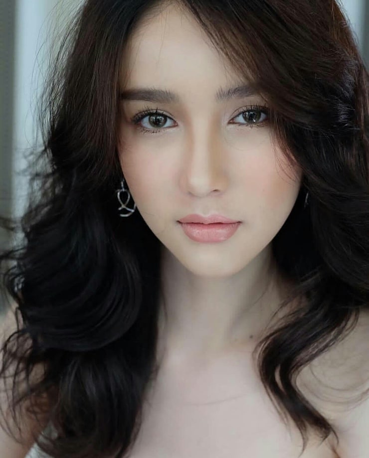Yoshi Rinrada Thurapan