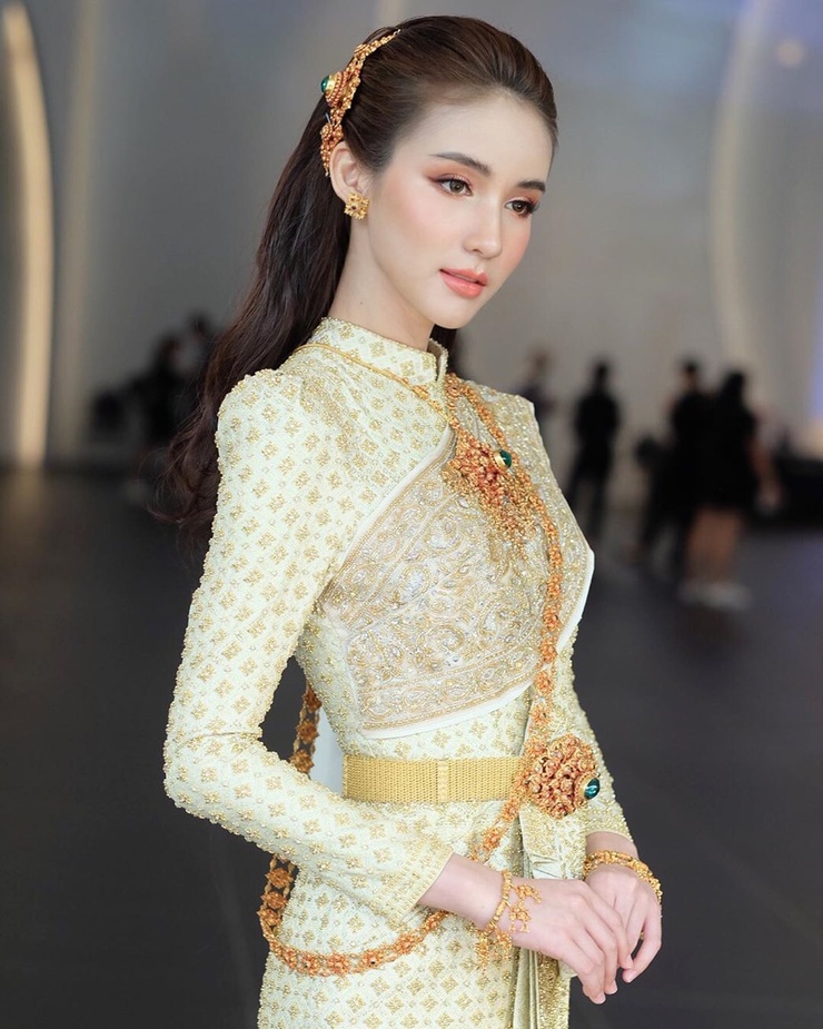 Yoshi Rinrada Thurapan
