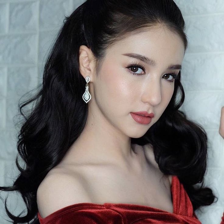 Yoshi Rinrada Thurapan