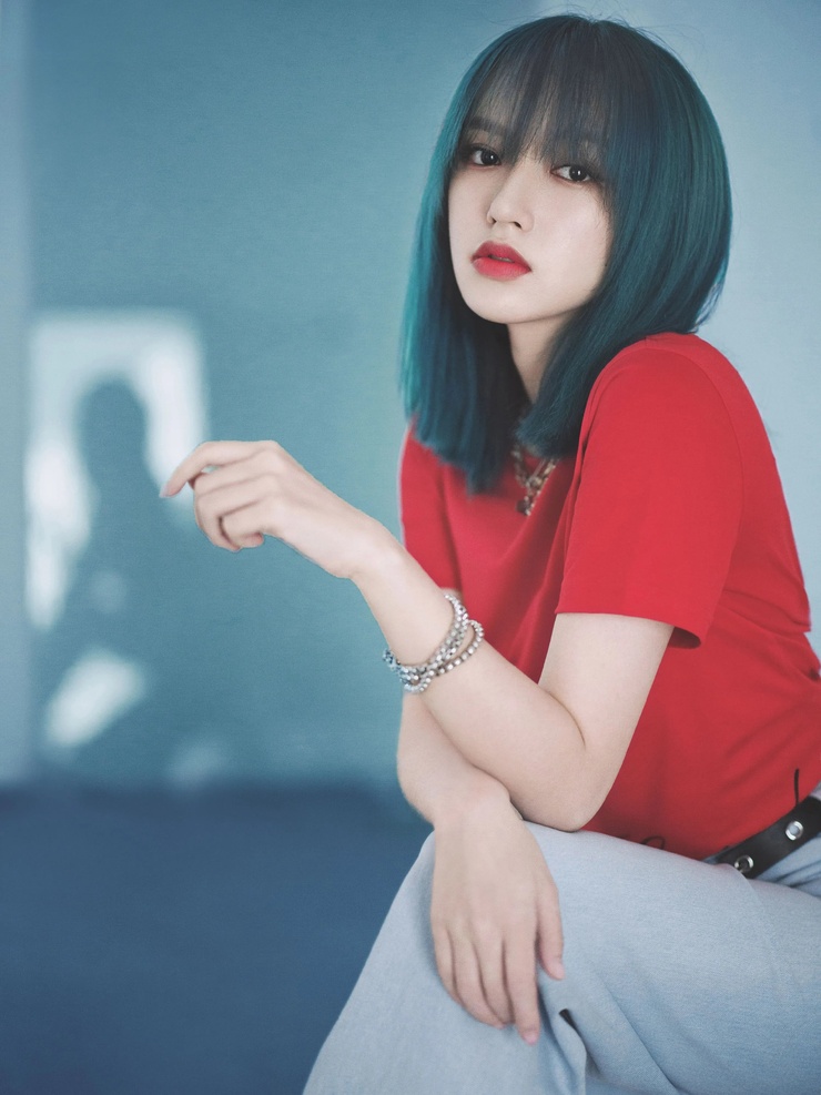 Cheng Xiao (็จ็) Cheng Xiao (็จ็)
