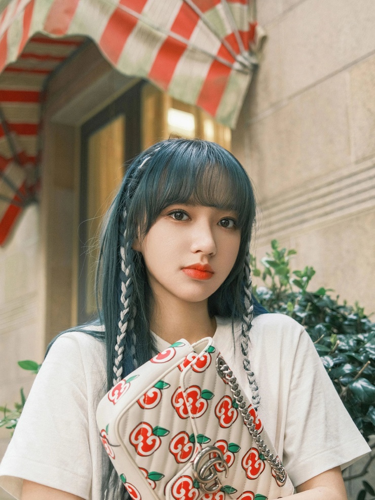 Cheng Xiao (็จ็) Cheng Xiao (็จ็)