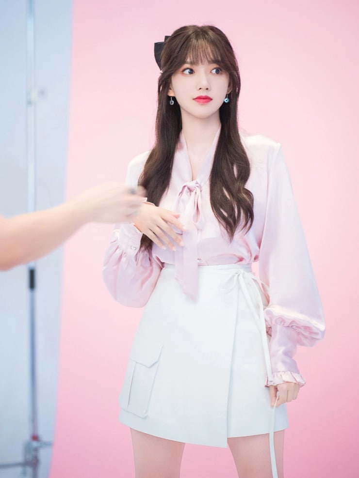 Cheng Xiao (็จ็) Cheng Xiao (็จ็)