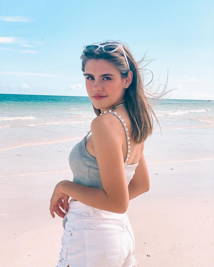 Ana Tena