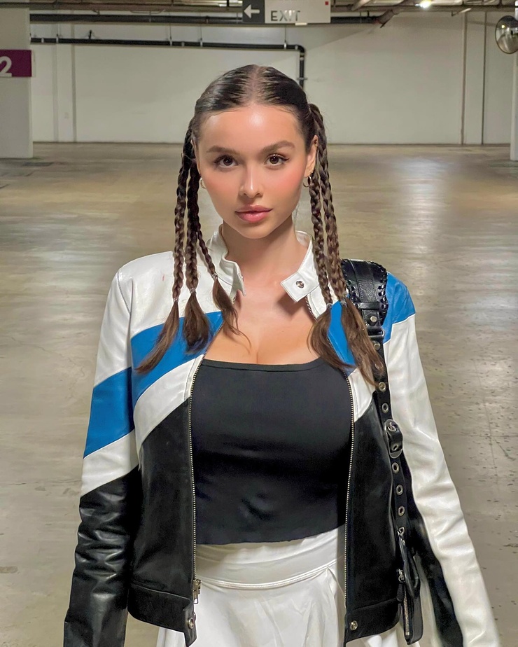 Sophie Mudd Sophie Mudd
