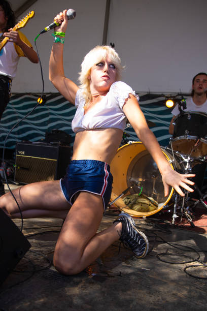 Amyl and the Sniffers