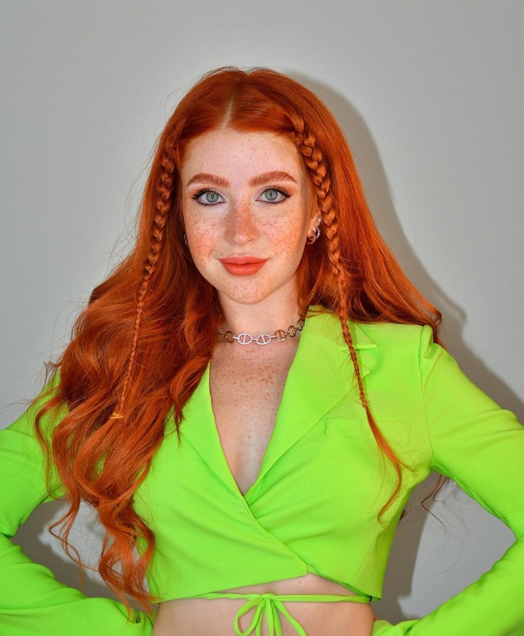 Alina Schiano