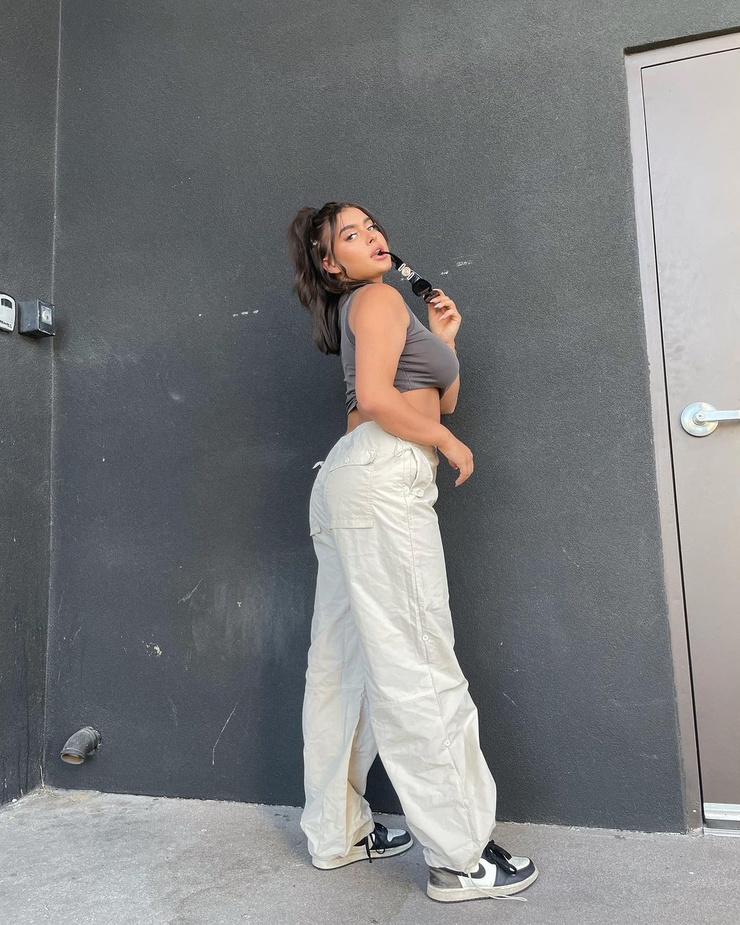 Kalani Hilliker