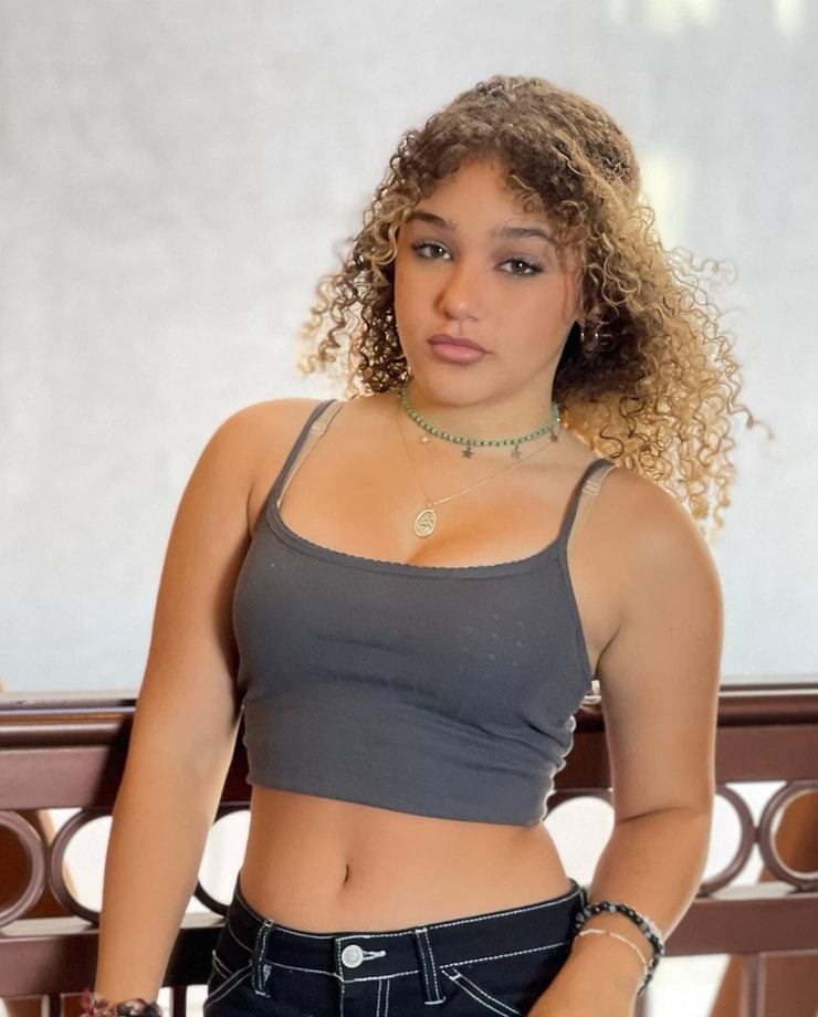 Corinne Joy Corinne Joy