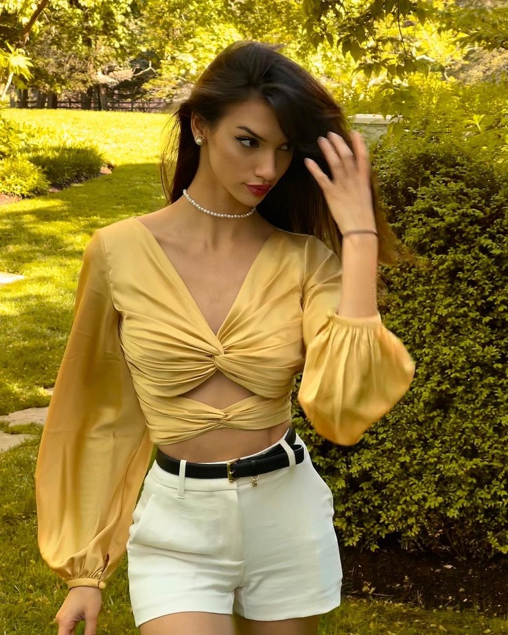 Chanel Postrel Chanel Postrel