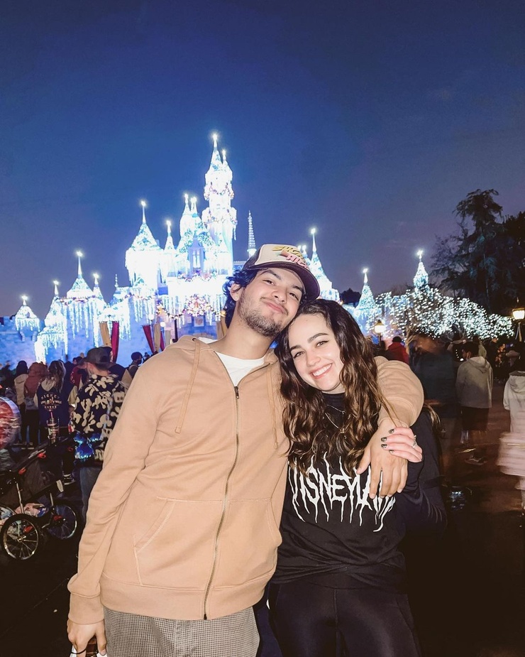 Mary Mouser