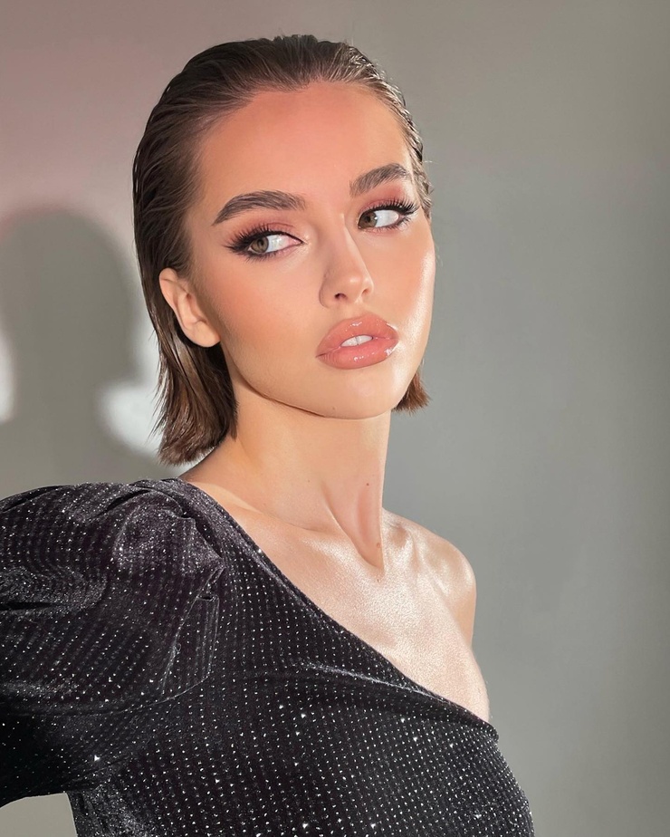Polina Leo Polina Leo