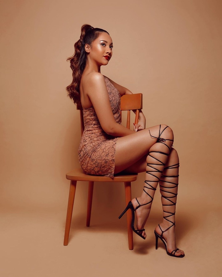 Anya Geraldine Anya Geraldine