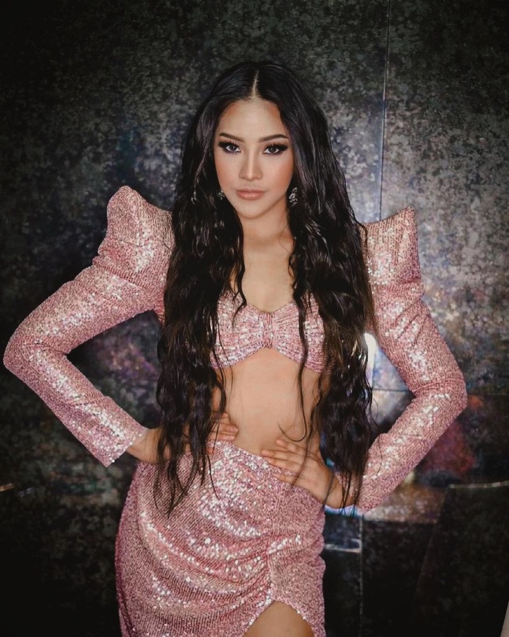 Anya Geraldine Anya Geraldine