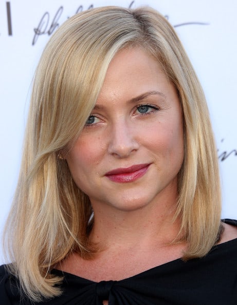 Jessica Capshaw