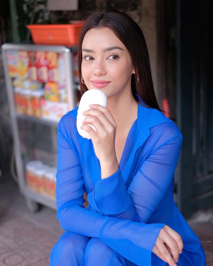 Amanda Obdam