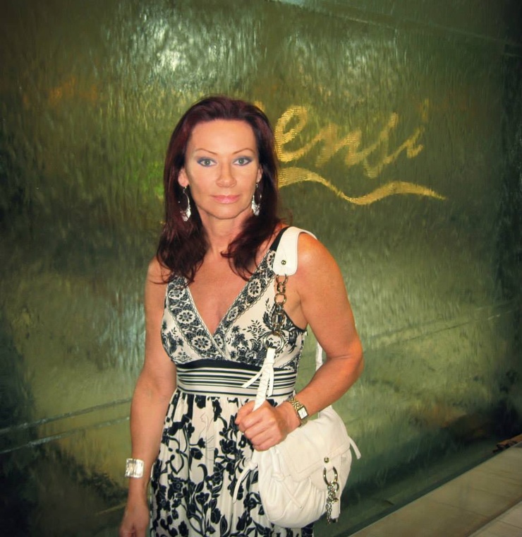 Ivona Loren