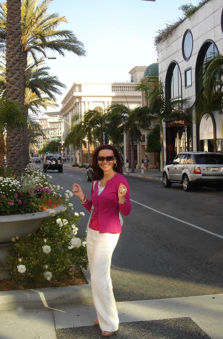 Ivona Loren