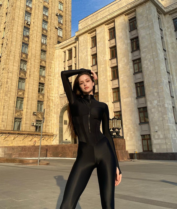 Lisa Rosh Lisa Rosh