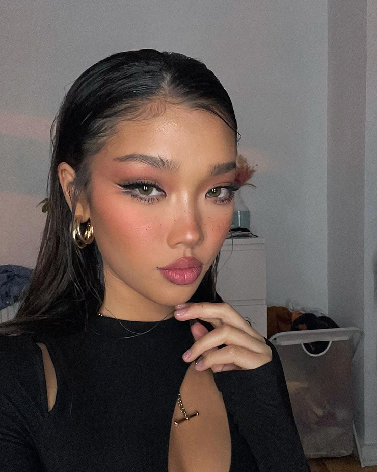 Cameron Valentina