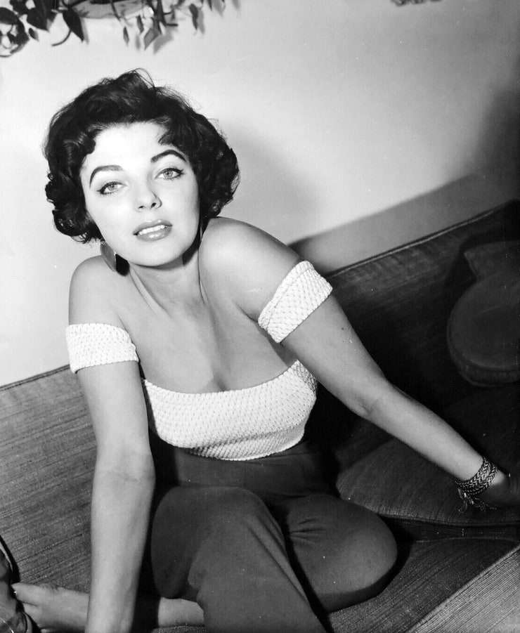 Joan Collins