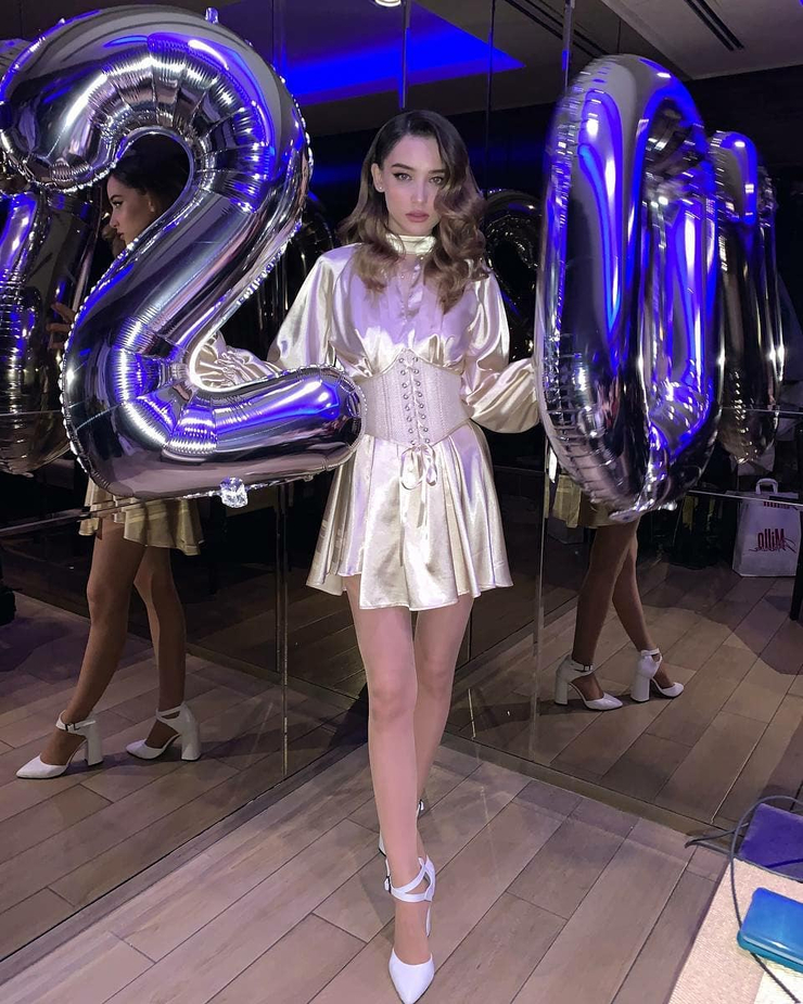 Elena Muntean Elena Muntean