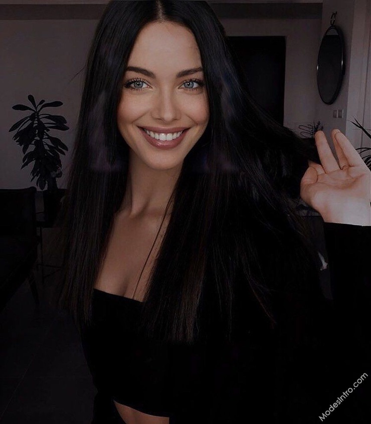 Victoria Vishnikova Victoria Vishnikova