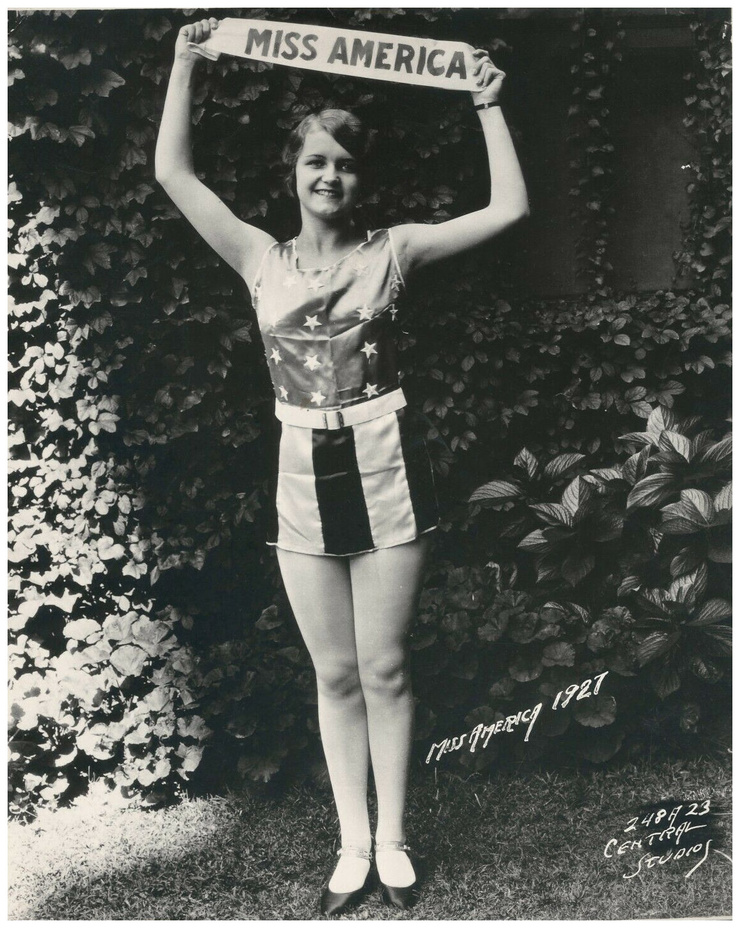 Lois Delander